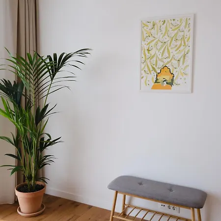 Blonde I One Bedroom I One Cotroceni Park *