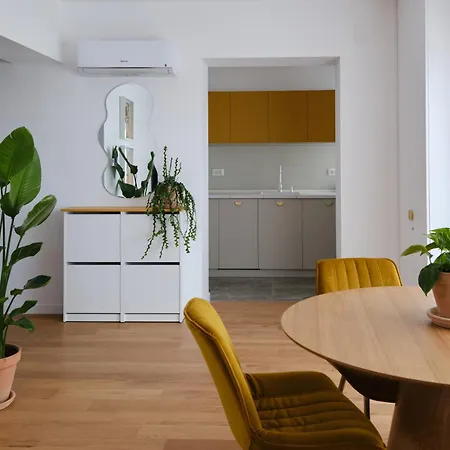 Blonde I One Bedroom I One Cotroceni Park * Bukurešť