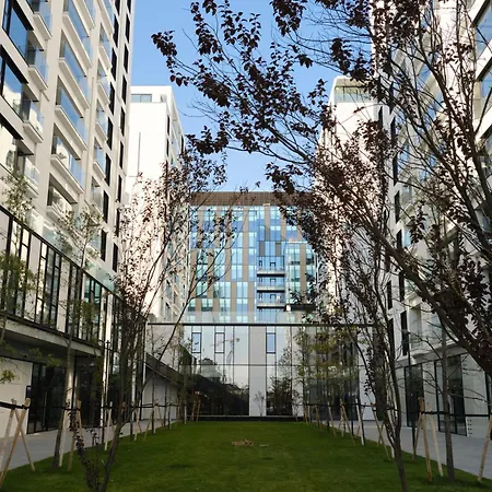 Blonde I One Bedroom I One Cotroceni Park Апартаменты Бухарест