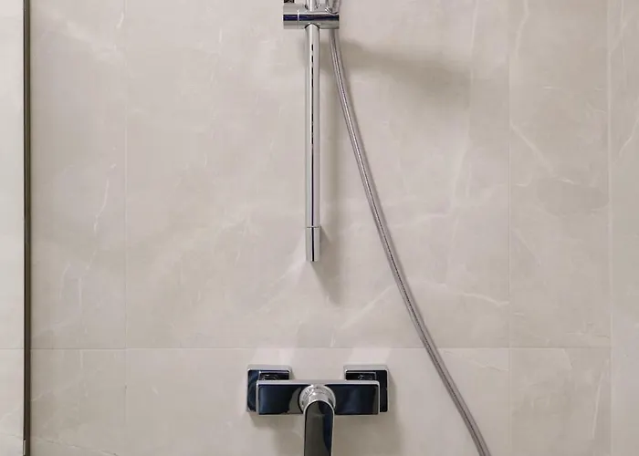 Blonde I One Bedroom I One Cotroceni Park * Bucureşti