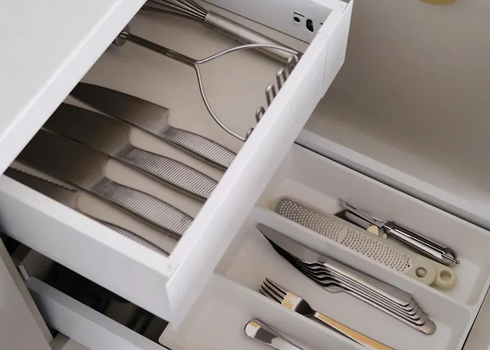 Blonde I One Bedroom I One Cotroceni Park