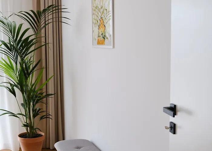 Blonde I One Bedroom I One Cotroceni Park *