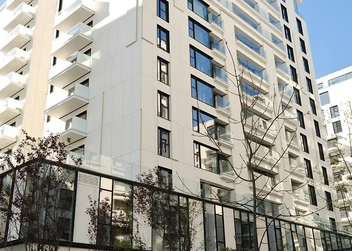 Blonde I One Bedroom I One Cotroceni Park *