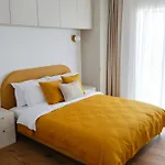 Blonde I One Bedroom I One Cotroceni Park Apartment Bucharest